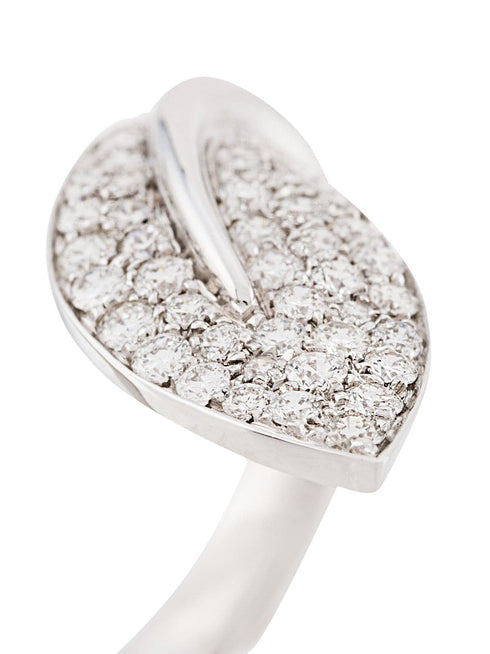 18kt white gold Foglia leaf diamond ring